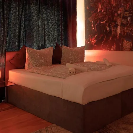 Apartment Urban Oasis: Station With Netflix Wuppertal