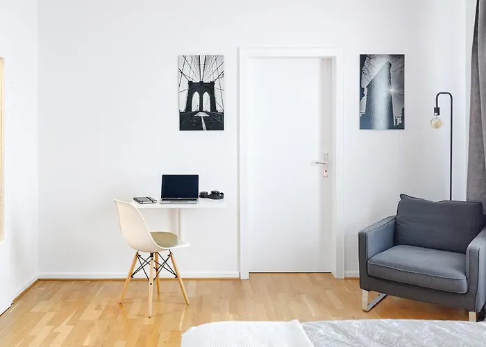 Stylish - 3 Min Walk To Main Train Station - Close To The - Kitchen - Netflix Wuppertal